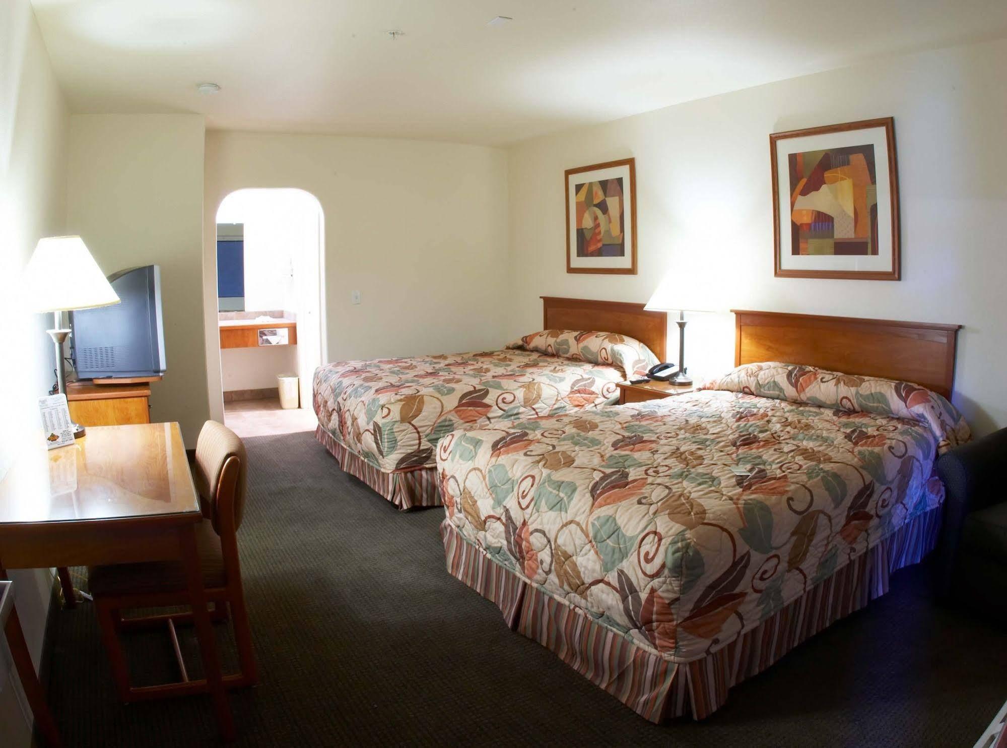 Days Inn By Wyndham Arroyo Grande Pismo Beach Экстерьер фото