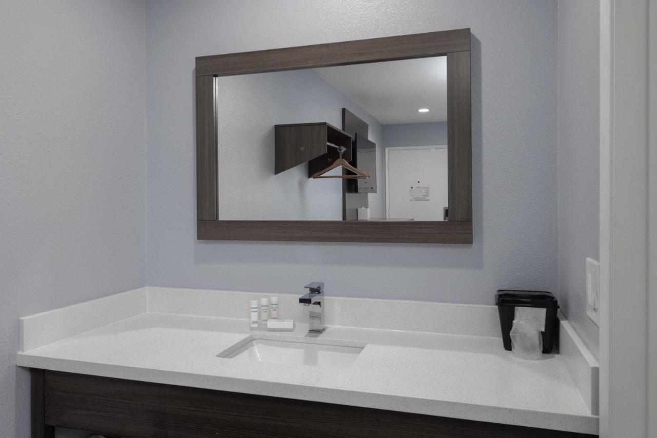 Days Inn By Wyndham Arroyo Grande Pismo Beach Экстерьер фото